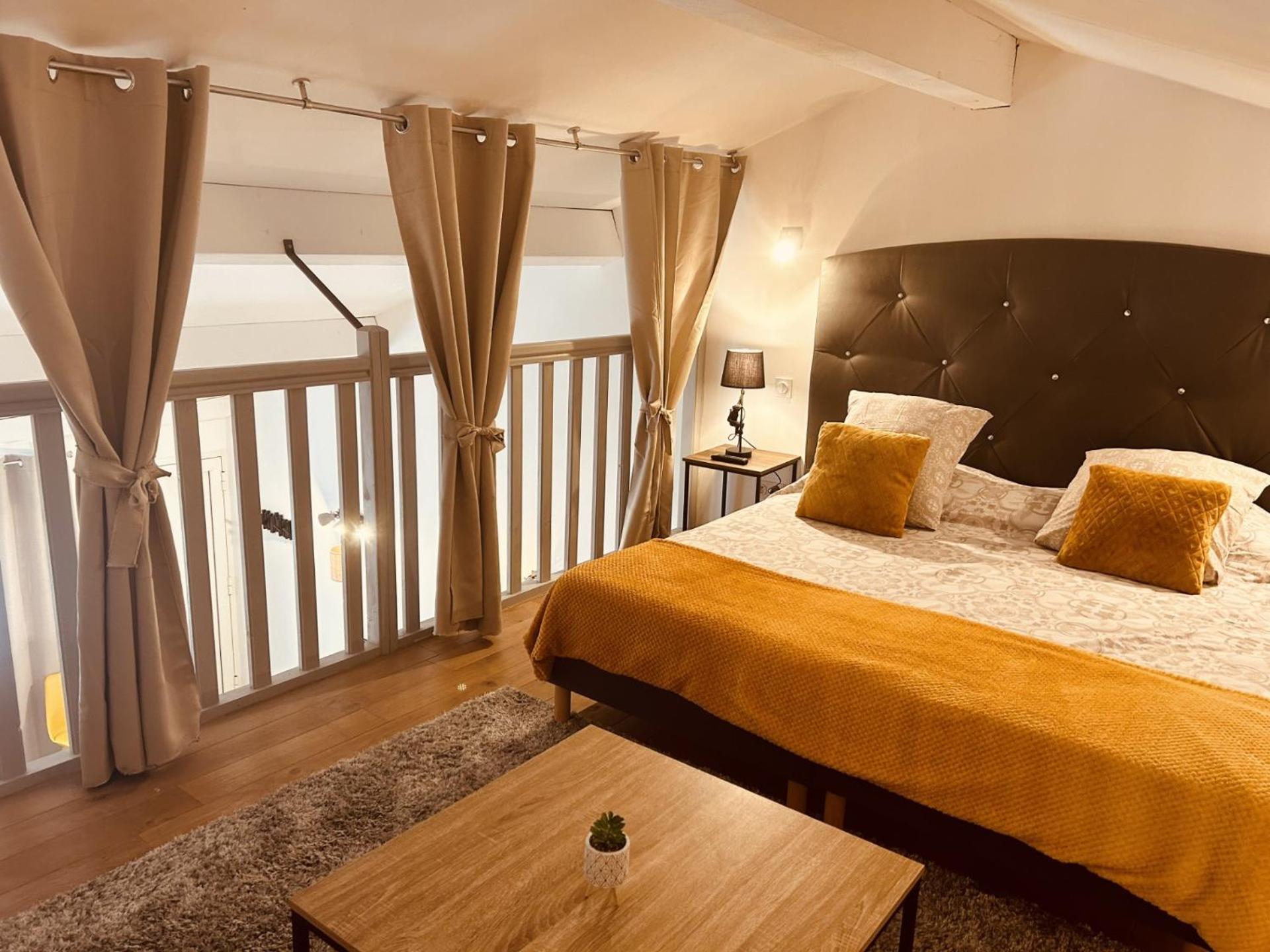 Le Paolo Appartement Deluxe Нарбонна Экстерьер фото